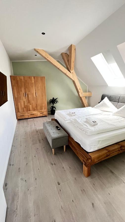 New Nomads Ferienwohnung Am See Цоссен Экстерьер фото