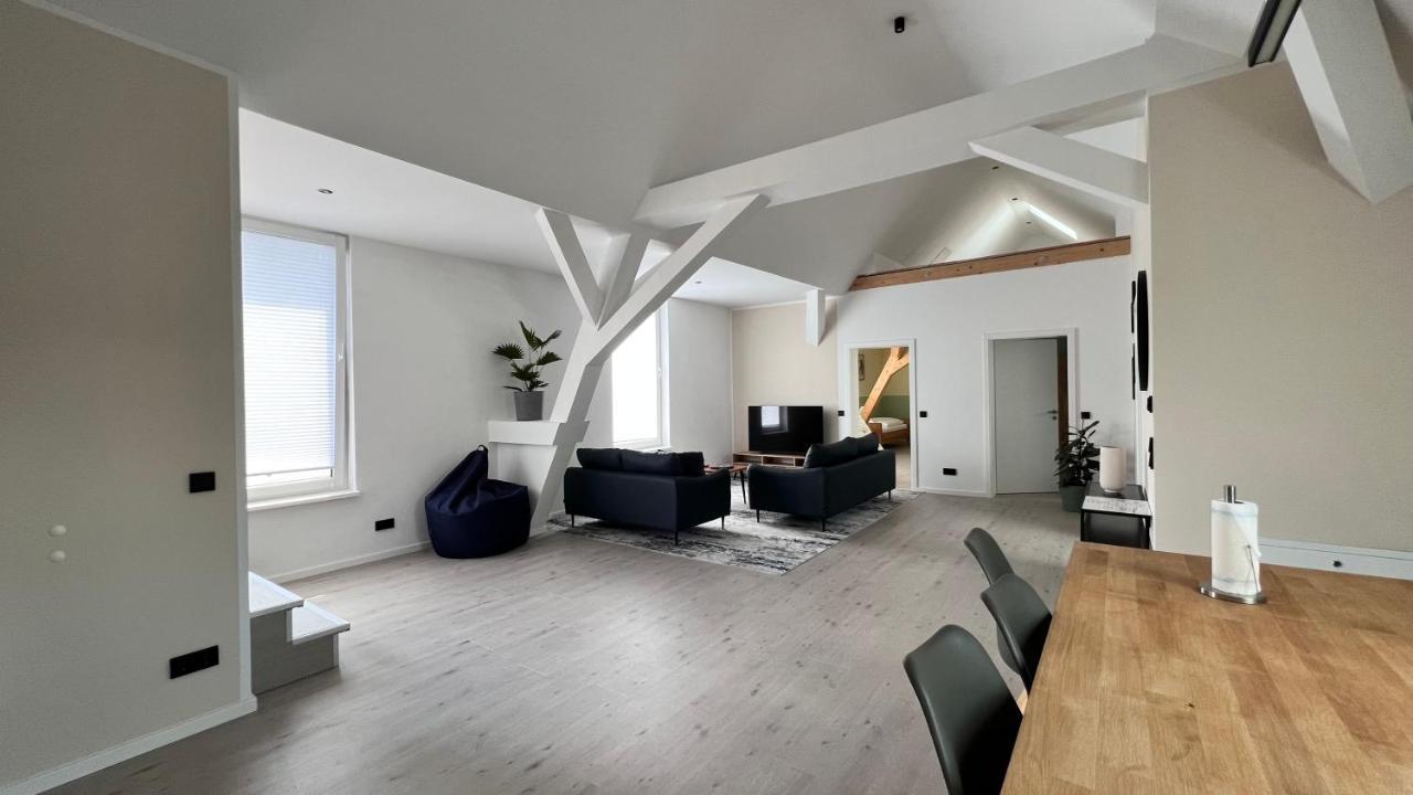 New Nomads Ferienwohnung Am See Цоссен Экстерьер фото